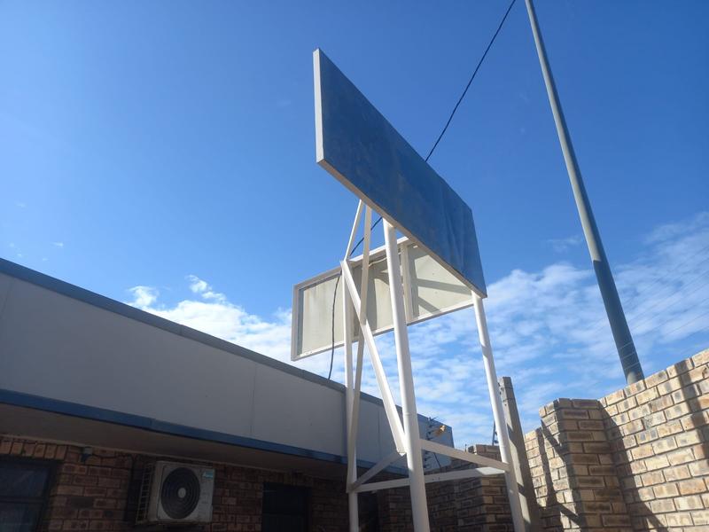 To Let commercial Property for Rent in Korsten Eastern Cape